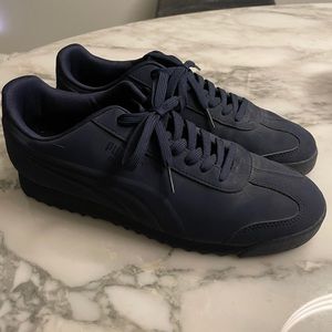 Puma Roma Sneakers. Mens. Size 10 US